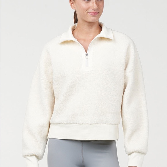 Thrive Societe Tops - Thrive Societe Women's Cream Quarter-Zip Sherpa Pullover